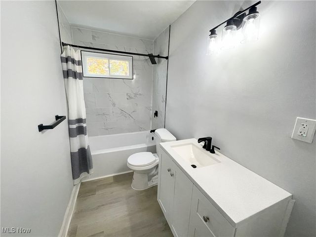 591 Hemlock Drive, Euclid, OH 44132