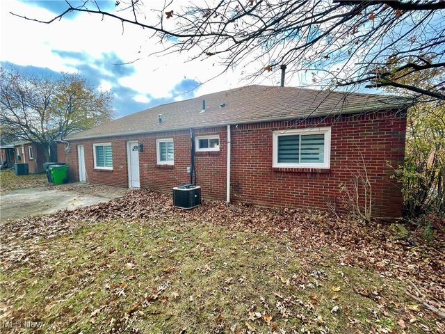 591 Hemlock Drive, Euclid, OH 44132