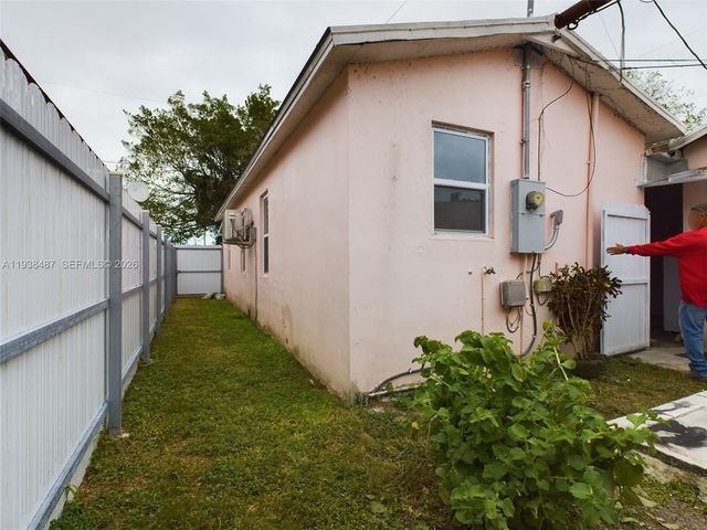 616 SW 8th 620, Homestead, FL 33030
