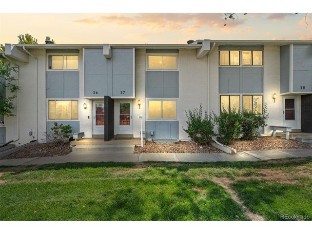 37 Evergreen St, Broomfield, CO 80020