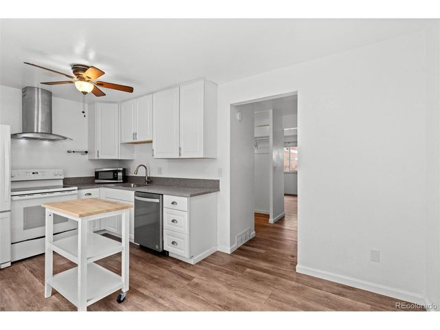 37 Evergreen St, Broomfield, CO 80020