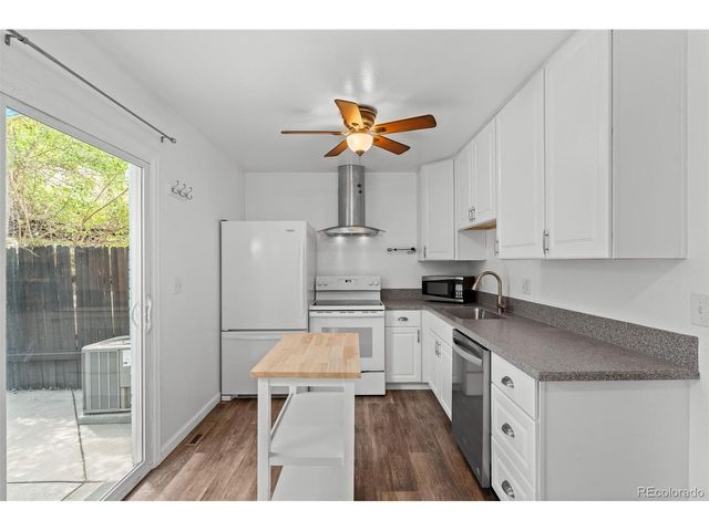 37 Evergreen St, Broomfield, CO 80020