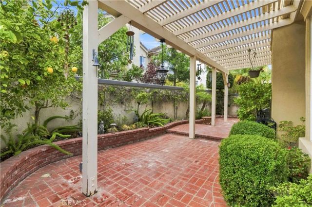 32202 Shoreview 17, Westlake Village, CA 91361