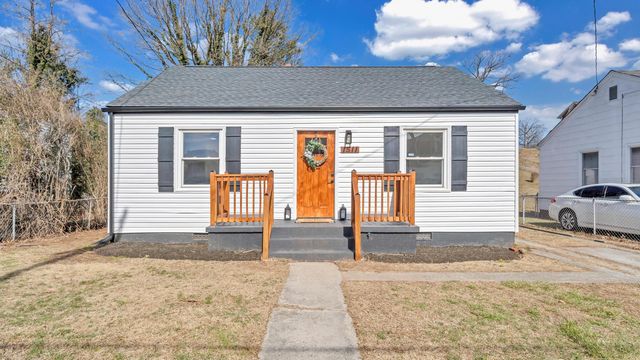 1511 Hanover AVE, Roanoke, VA 24017