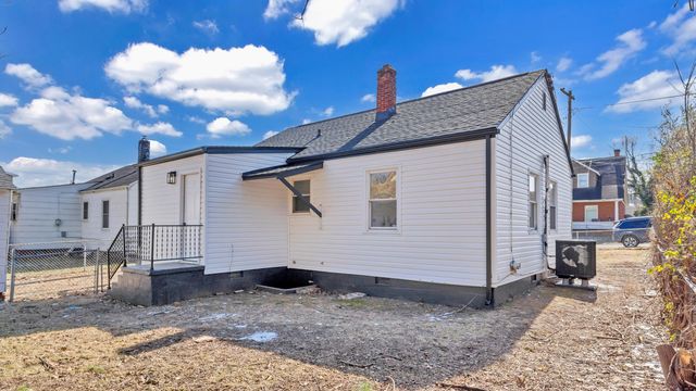 1511 Hanover AVE, Roanoke, VA 24017