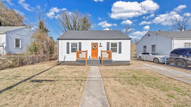 1511 Hanover AVE, Roanoke, VA 24017