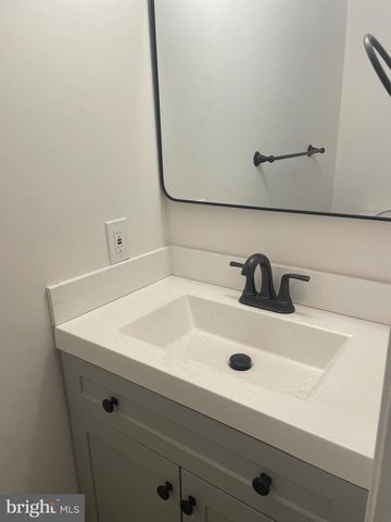 7927 RED JACKET WAY, Jessup, MD 20794