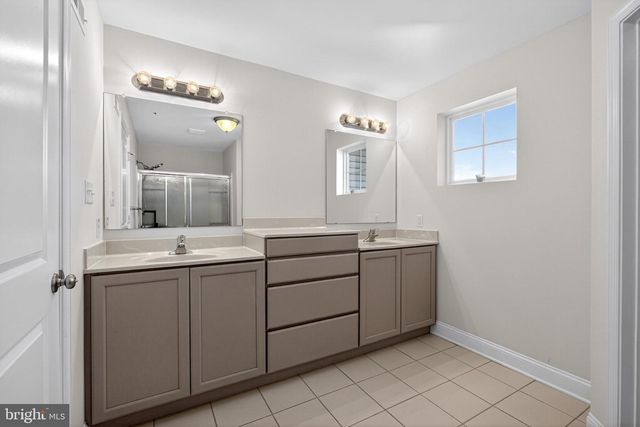 1756 MICHELANGELO DR, Middletown, DE 19709