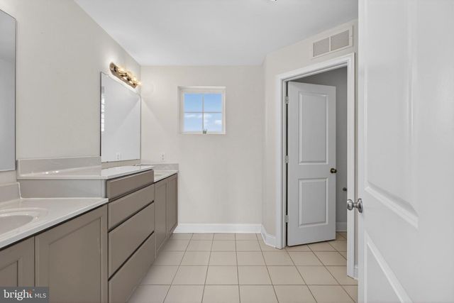 1756 MICHELANGELO DR, Middletown, DE 19709