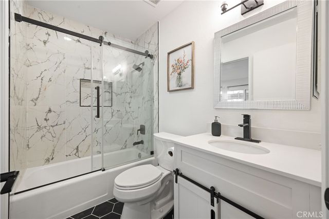 2231 Pacific A1, Costa Mesa, CA 92627