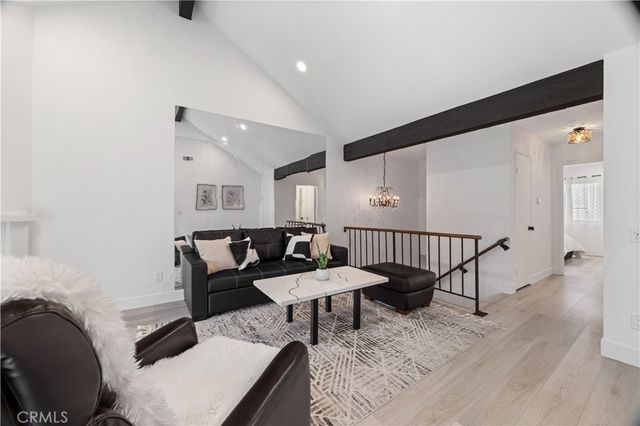 2231 Pacific A1, Costa Mesa, CA 92627