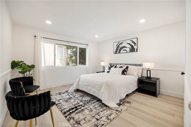 2231 Pacific A1, Costa Mesa, CA 92627