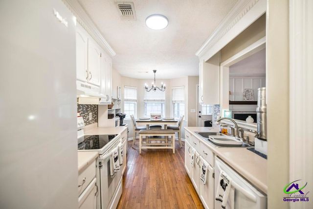 126 Country walk, Warner Robins, GA 31088