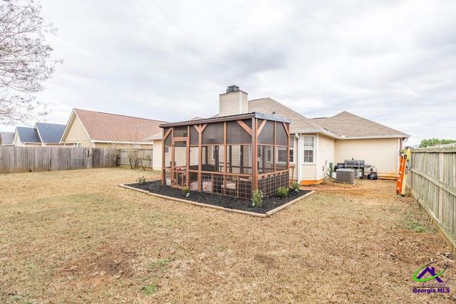 126 Country walk, Warner Robins, GA 31088