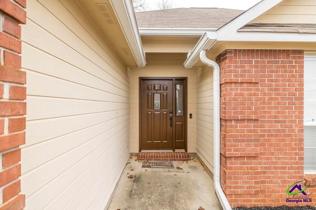 126 Country walk, Warner Robins, GA 31088