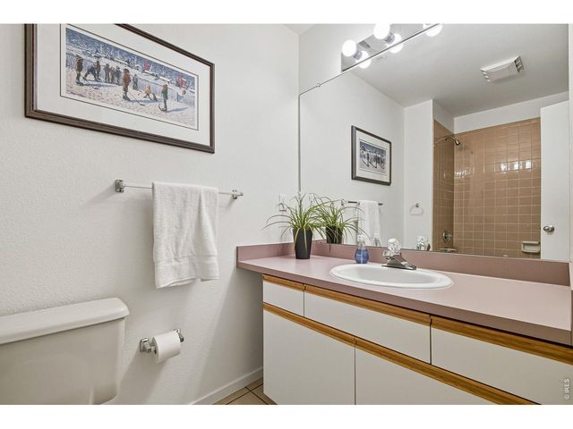 2938 Kalmia Ave 17, Boulder, CO 80301