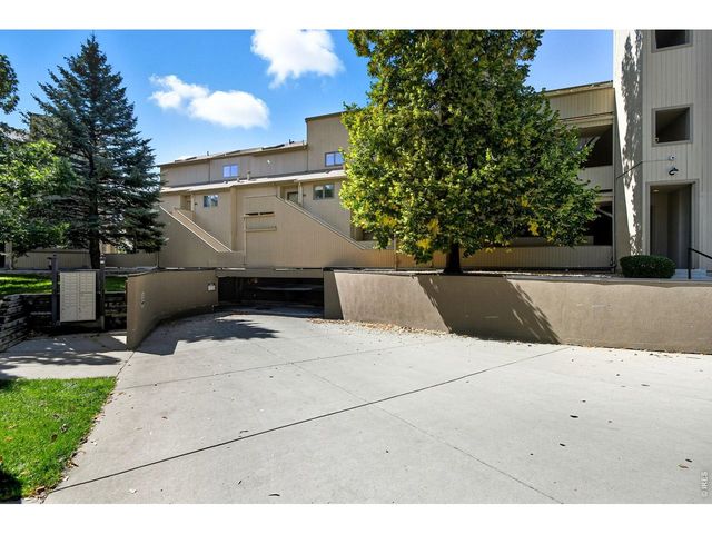 2938 Kalmia Ave 17, Boulder, CO 80301