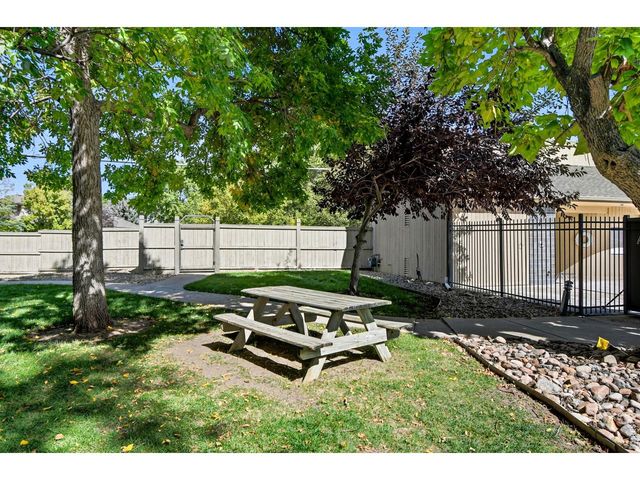 2938 Kalmia Ave 17, Boulder, CO 80301