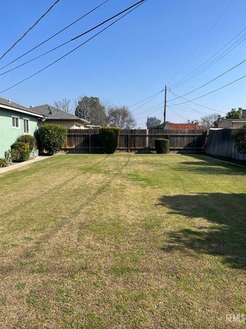 2113 Rose Marie Drive, Bakersfield, CA 93304