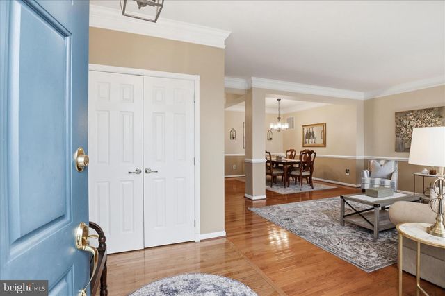 25524 CROSSFIELD DR, Chantilly, VA 20152