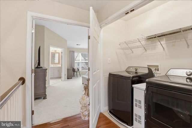 25524 CROSSFIELD DR, Chantilly, VA 20152