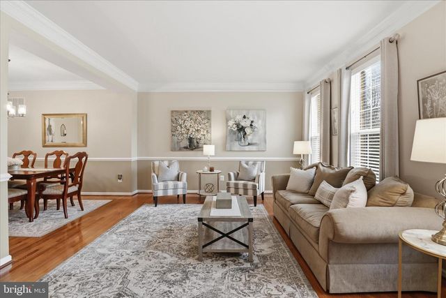 25524 CROSSFIELD DR, Chantilly, VA 20152