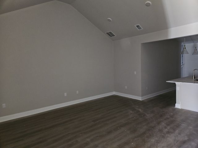 409 W Stonehaus XING, Antioch, TN 37013