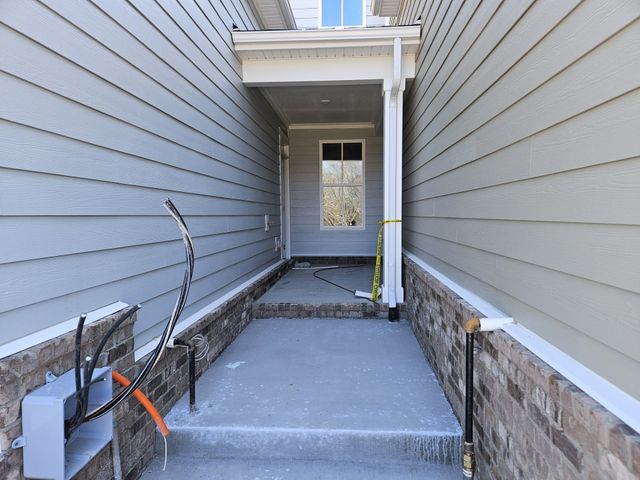 409 W Stonehaus XING, Antioch, TN 37013