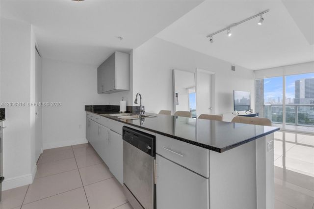 1861 S River Drive 1207, Miami, FL 33125