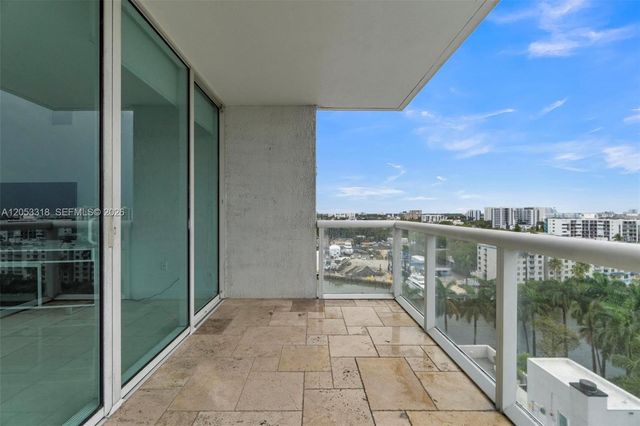 1861 S River Drive 1207, Miami, FL 33125