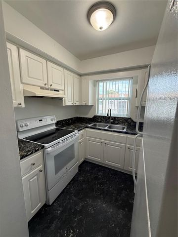 7210 N MANHATTAN AVENUE 1624, Tampa, FL 33614