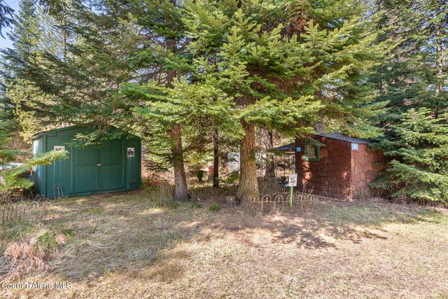 25431 N Lantern Hill Rd, Rathdrum, ID 83858