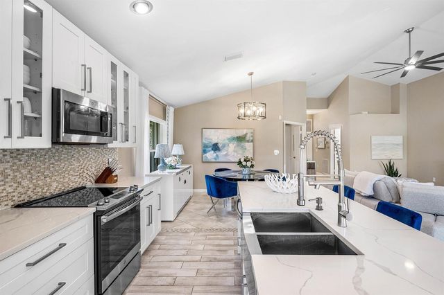 7635 Doubleton Drive, Delray Beach, FL 33446