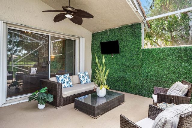 7635 Doubleton Drive, Delray Beach, FL 33446