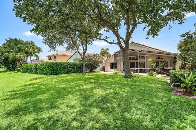 7635 Doubleton Drive, Delray Beach, FL 33446