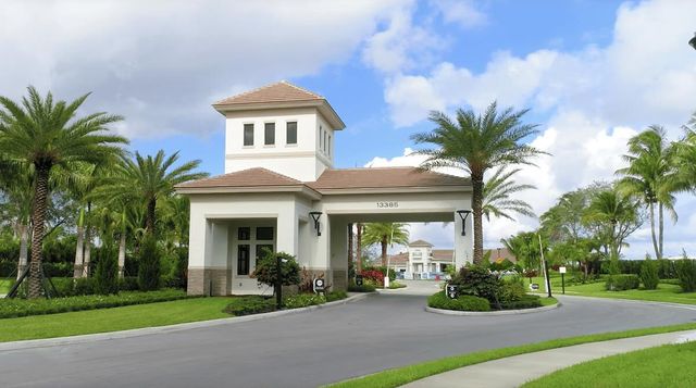 7635 Doubleton Drive, Delray Beach, FL 33446