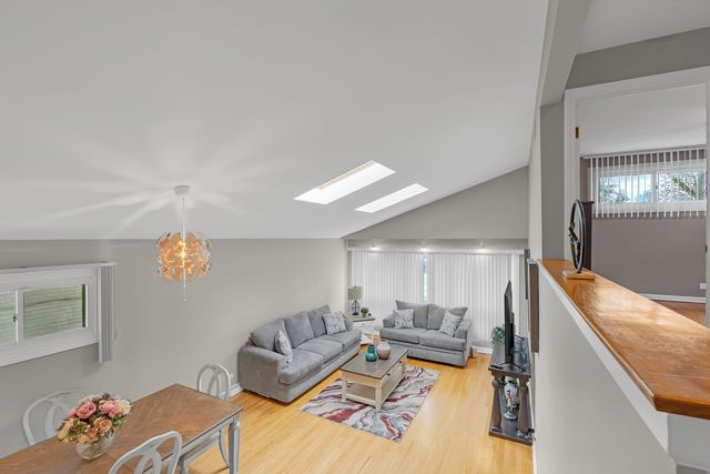 9349 Morgan Avenue, Evanston, IL 60203