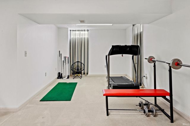 2033 Old Oak Drive, West Lafayette, IN 47906