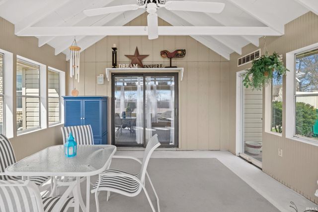 2033 Old Oak Drive, West Lafayette, IN 47906