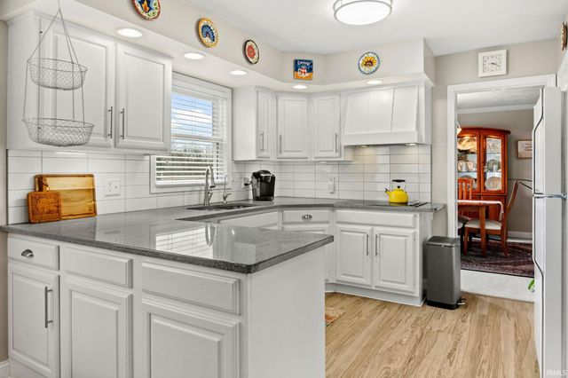 2033 Old Oak Drive, West Lafayette, IN 47906