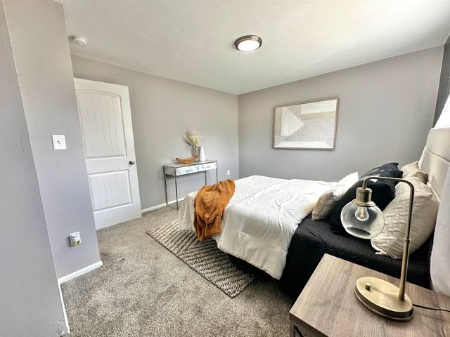 2984 Walnut Avenue, Grand Junction, CO 81504