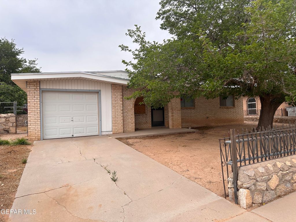 10407 HERMES Drive, El Paso, TX 79924