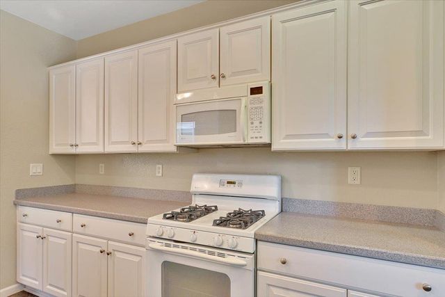 470 Pelican Bay Cir, Sacramento, CA 95835