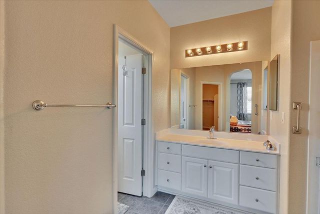 470 Pelican Bay Cir, Sacramento, CA 95835