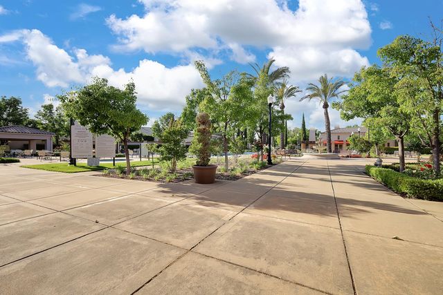 470 Pelican Bay Cir, Sacramento, CA 95835