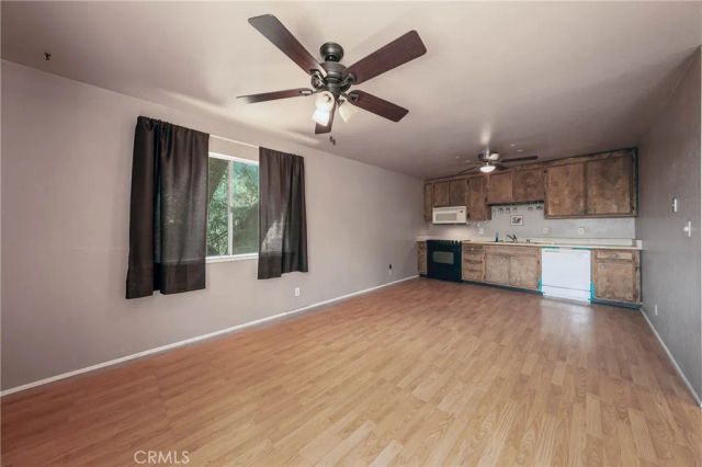 12410 Lakeview Drive, Clearlake Oaks, CA 95423