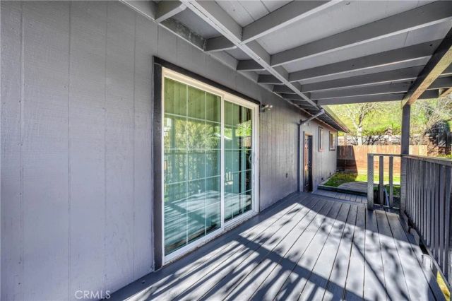 12410 Lakeview Drive, Clearlake Oaks, CA 95423