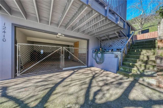 12410 Lakeview Drive, Clearlake Oaks, CA 95423