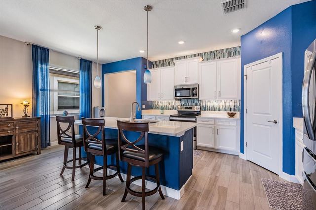 31625 CANNON RUSH DRIVE, San Antonio, FL 33576