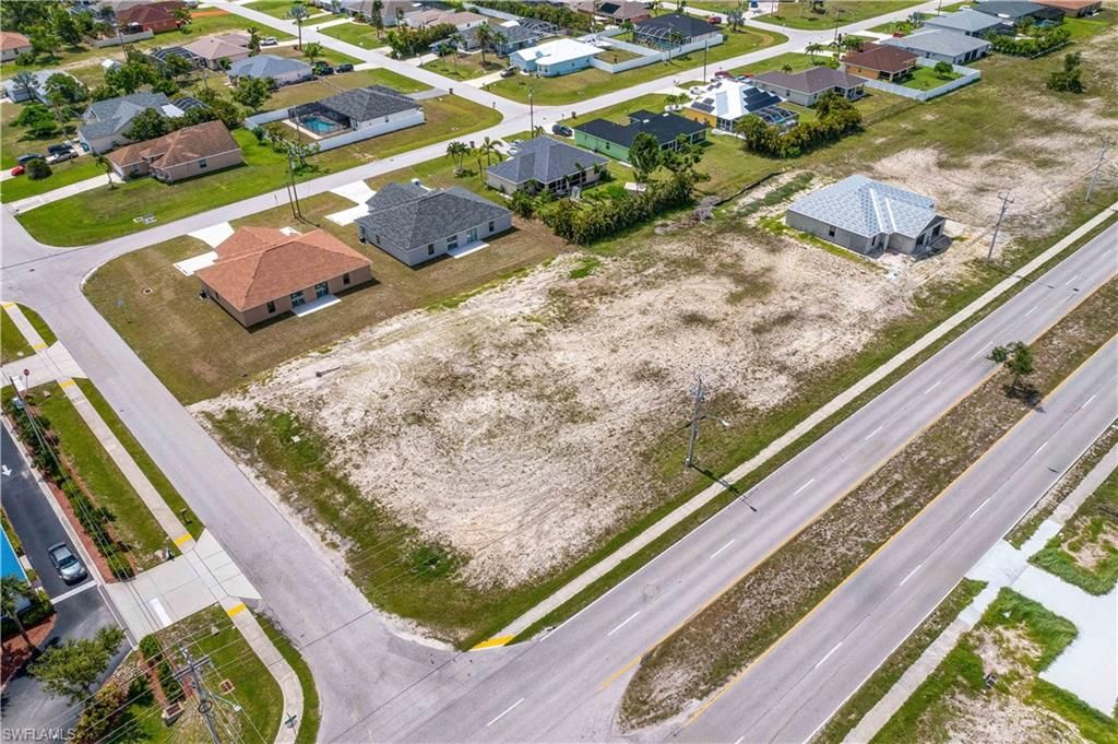 2916 Skyline BLVD, CAPE CORAL, FL 33914 — photo 2